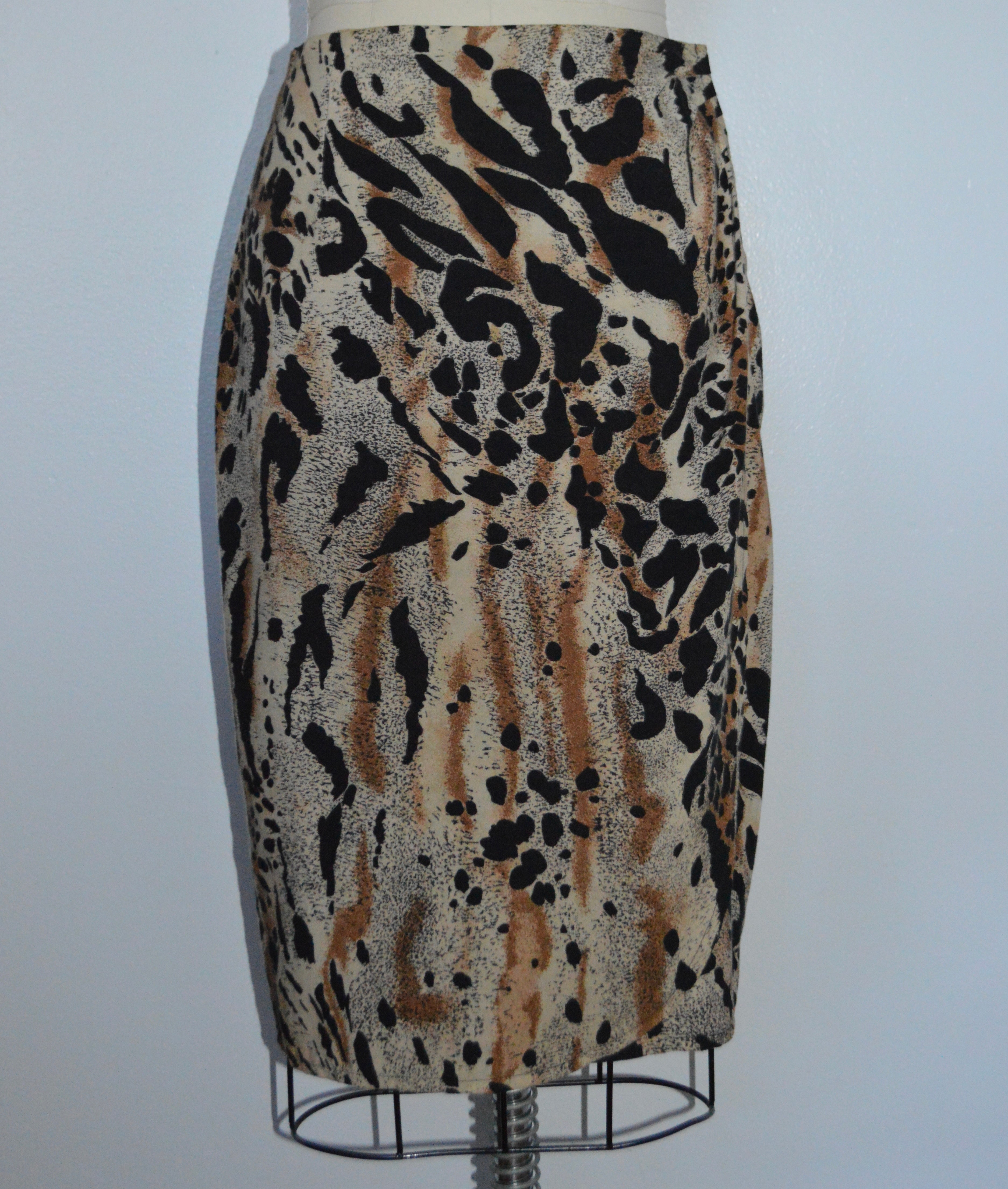 VINTAGE PRINTED WRAP SKIRT AND CROP LONG SLEEVE WRAP TOP SET - SIZE S