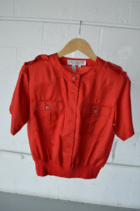 RED SHORT SLEEVE PULLOVER COLLARLESS TOP - SIZE XS/S