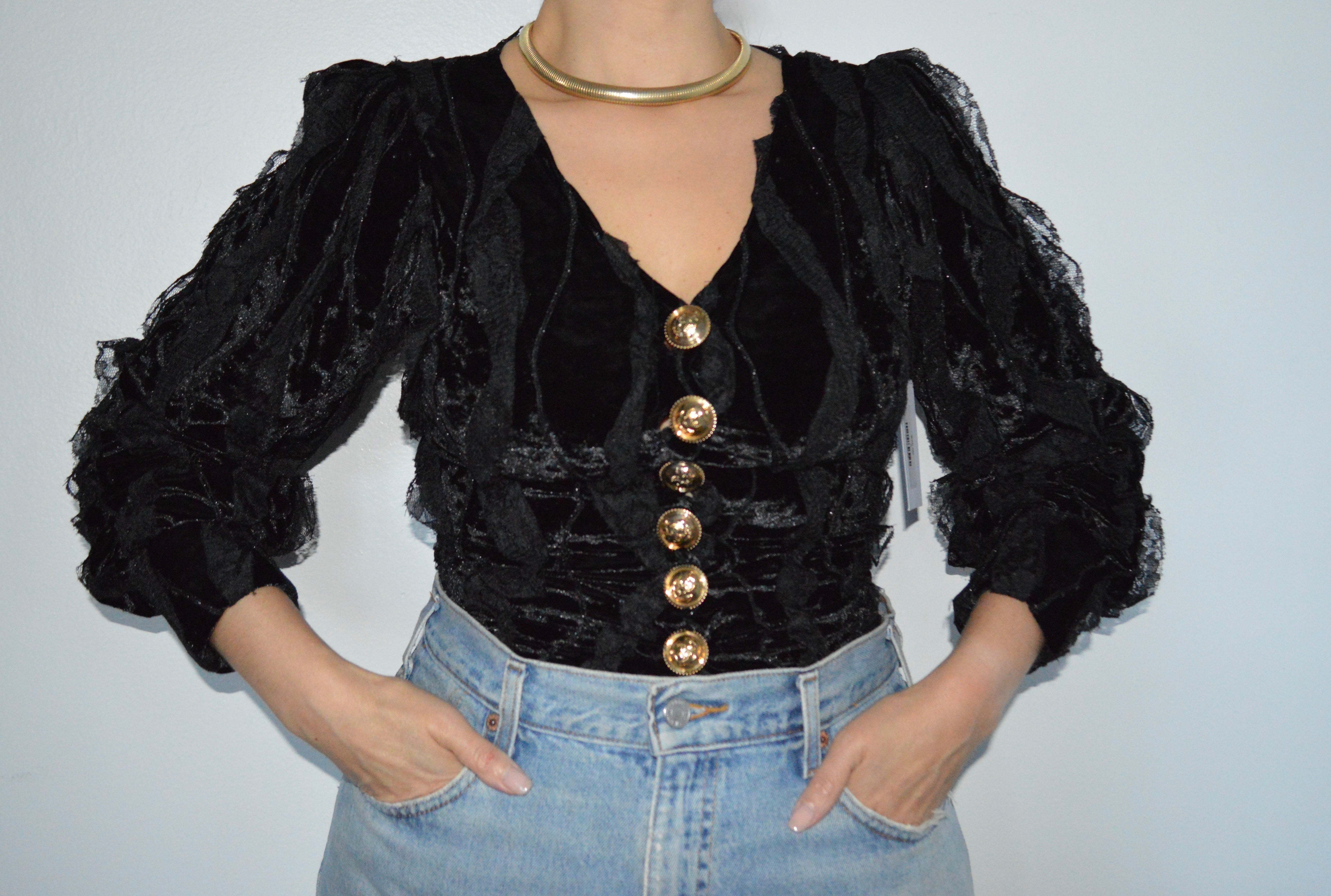 VINTAGE BLACK LACE AND VELVET DETAIL TOP WITH GOLD BUTTONS - SIZE S