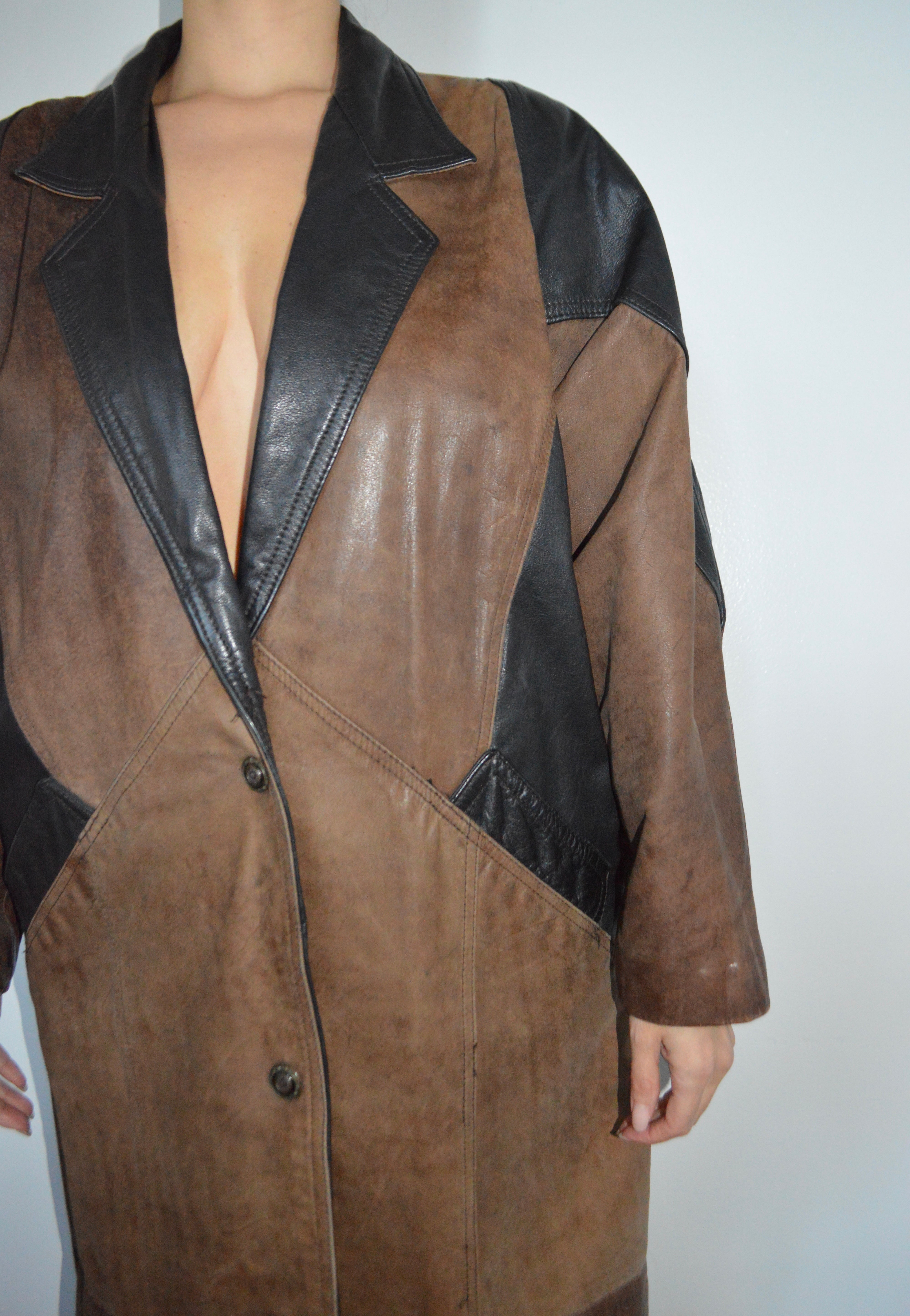 VINTAGE BLACK AND BROWN LEATHER TRENCH JACKET - SIZE M