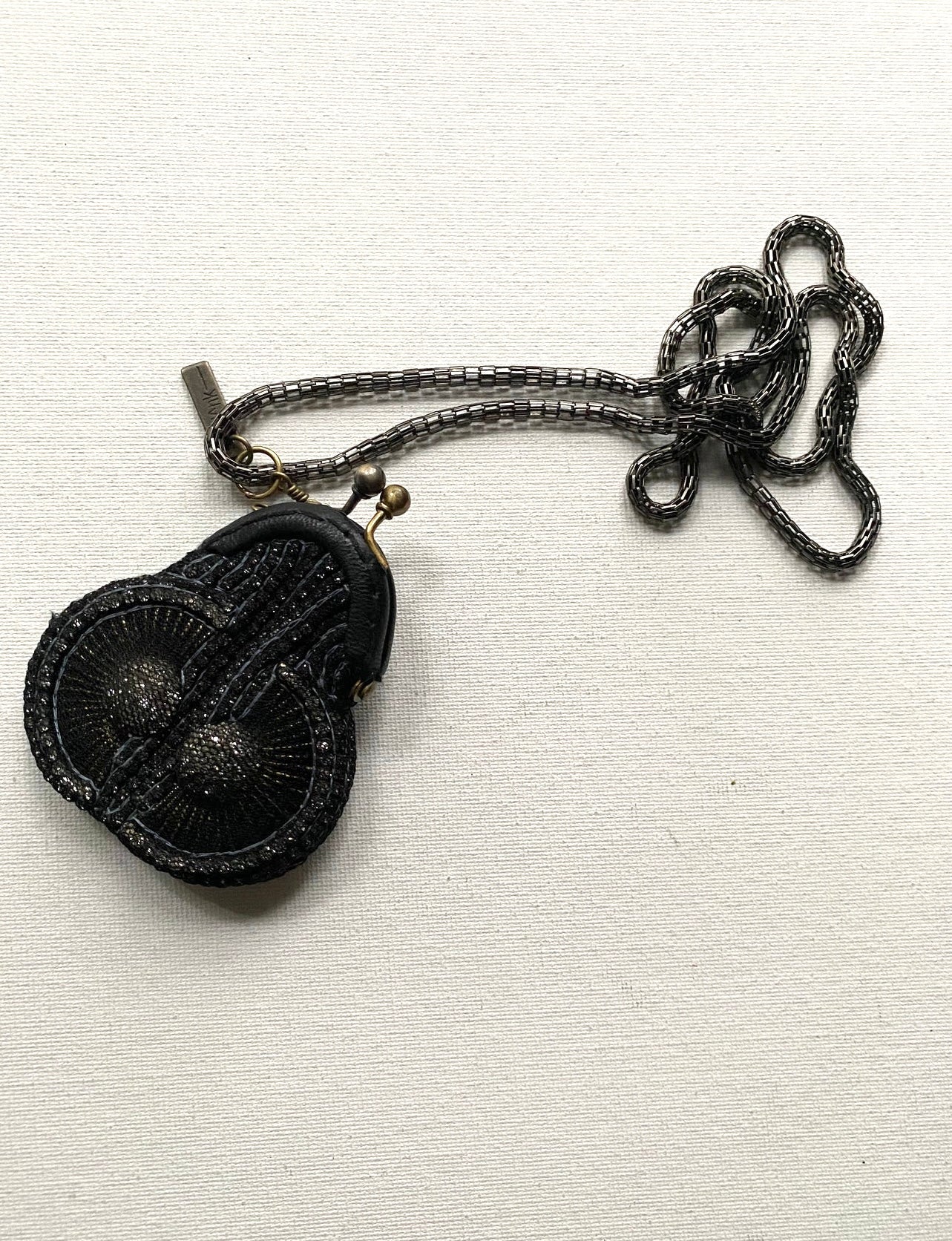 BLACK VINTAGE MINI BEADED COIN PURSE NECKLACE