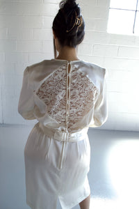 VINTAGE IVORY LONG SLEEVE DRESS - SIZE M
