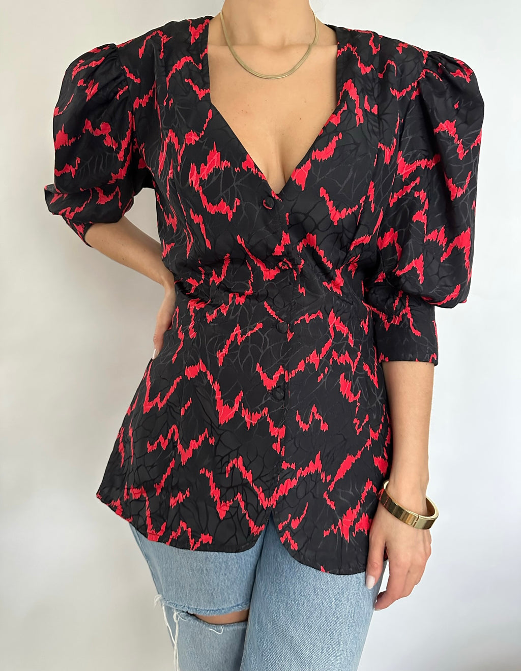 VINTAGE BLACK AND RED PRINTED JACQUARD BUTTON BLOUSE - SIZE M