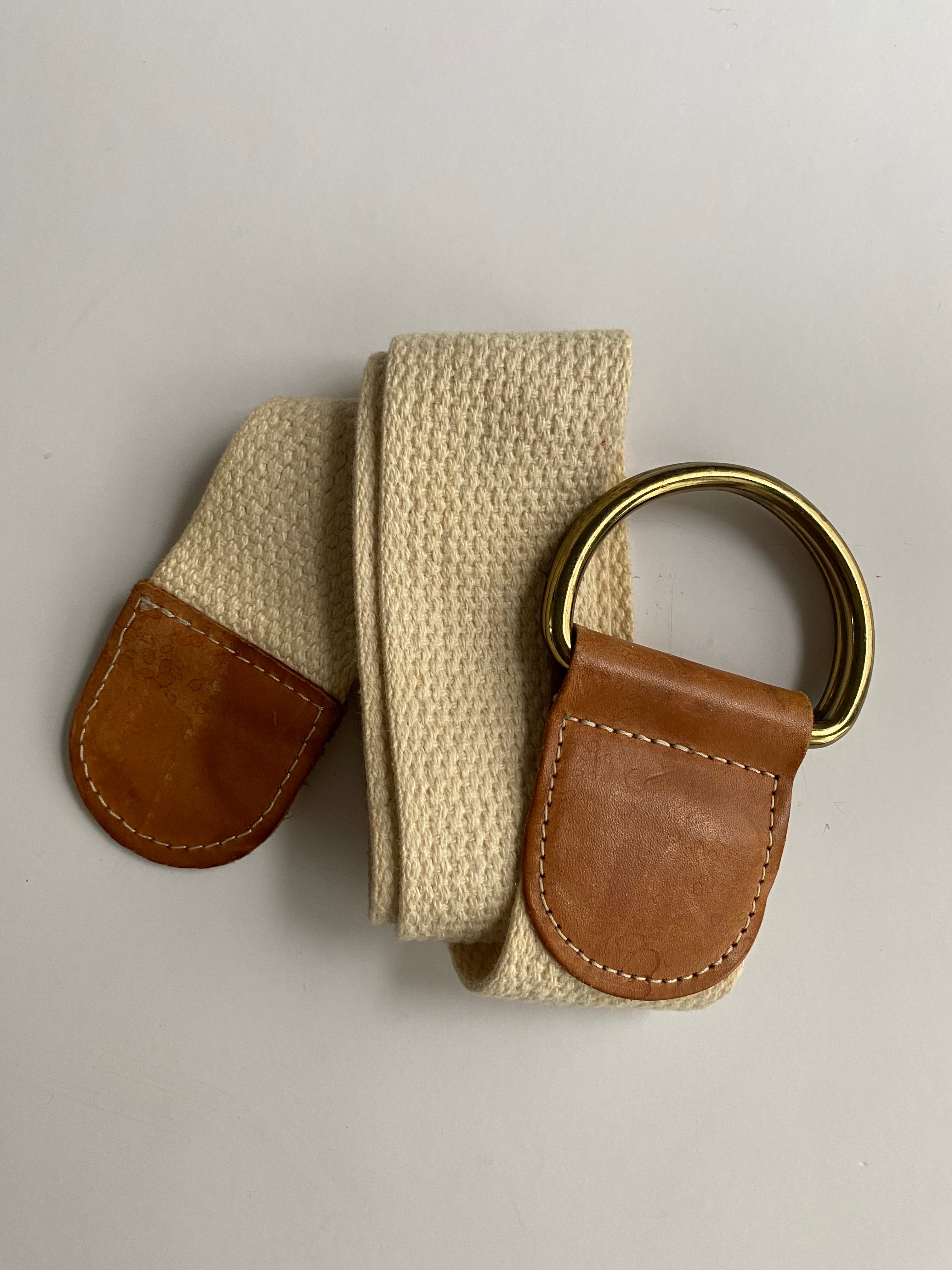BEAUTIFUL IVORY CANVAS BELT WITH D-RING CLOSURE - SIZE XS-M