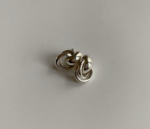 VINTAGE SILVER KNOT EARRING